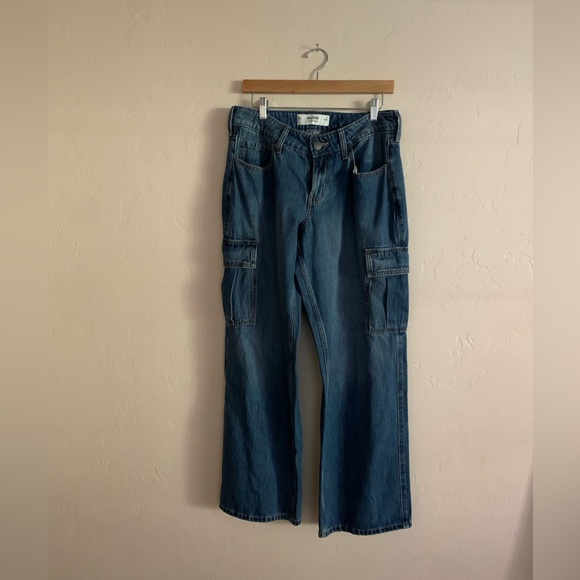 Hollister low rise baggy utility jeans - Picture 1 of 3